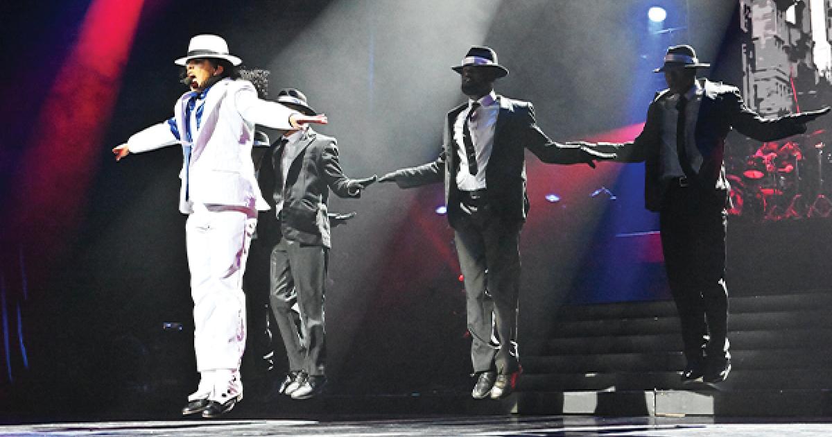 MOONWALKING THROUGH HISTORY | Off The Leash