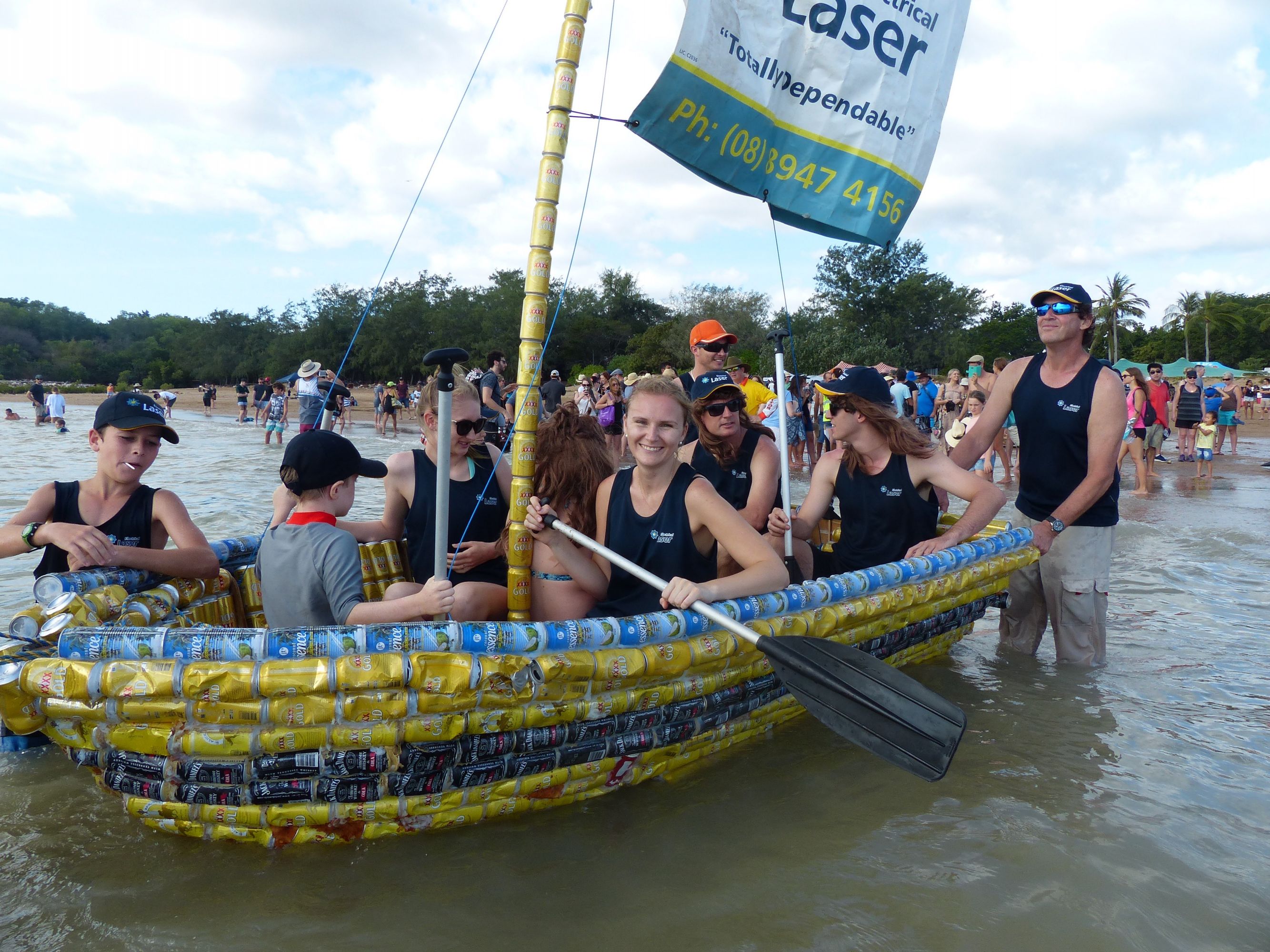 Beer Can Regatta Off The Leash